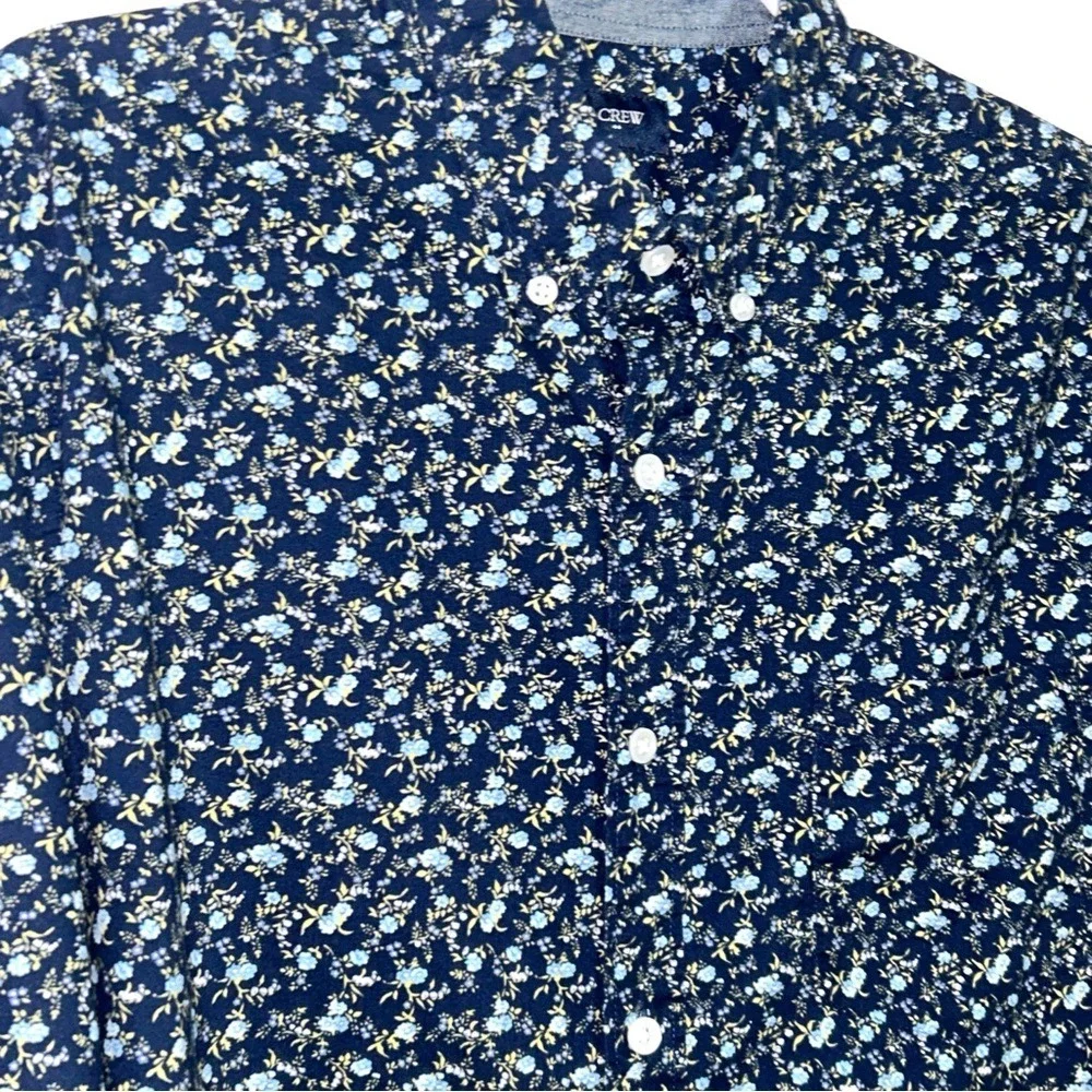 J. Crew‎ Men's Shirt Floral Button Down Navy Blue Cotton Size Medium